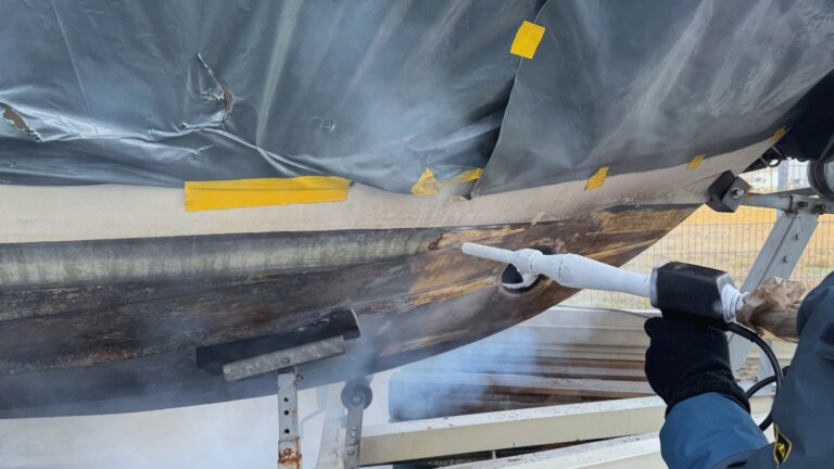 Trockeneisstrahlen im Schiffbau - Welz Group